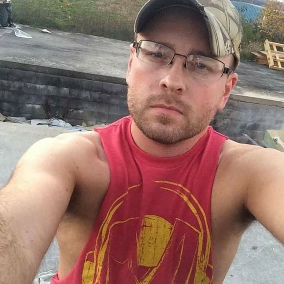 Meet your Posher, David - Picture 1 of 1